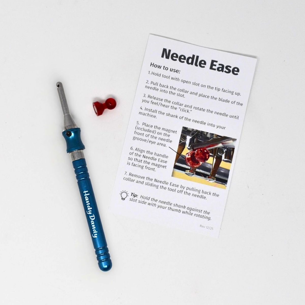 Madeira Handy Dandy Needle Ease tool for changing and aligning round-shank industrial embroidery needles - Pic 2